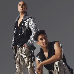Raptor ดาวน์โหลดและฟังเพลงฮิตจาก Raptor