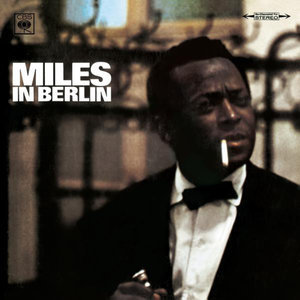 ดาวน์โหลดและฟังเพลง So What (Live) (Live Version) พร้อมเนื้อเพลงจาก Miles Davis