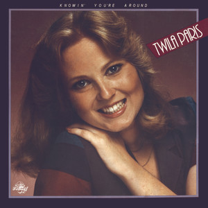 ดาวน์โหลดและฟังเพลง Sing Me A Lullaby พร้อมเนื้อเพลงจาก Twila Paris