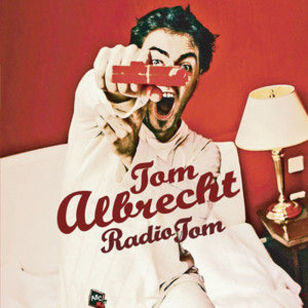 Intro - Radio Tom