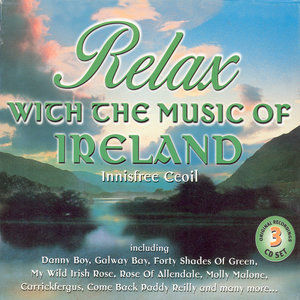 Dengarkan A Fairy Tale Of New York lagu dari Innisfree Ceoil dengan lirik