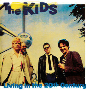 ดาวน์โหลดและฟังเพลง Leave Me Alone พร้อมเนื้อเพลงจาก The Kids