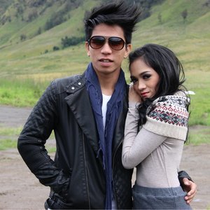 Dengarkan lagu Saling Percaya nyanyian Candy Fiequria dengan lirik