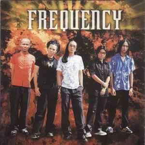 ดาวน์โหลดและฟังเพลง Tiada Lagi... พร้อมเนื้อเพลงจาก Frequency