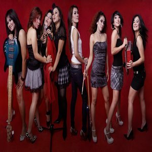 Dengarkan Maafkan lagu dari Lafrosia dengan lirik