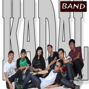 Dengarkan lagu Butuh Waktu nyanyian Kadal Band dengan lirik