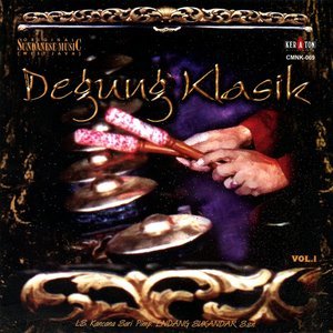 Dengarkan Paturay lagu dari L.S. Kancana Sari dengan lirik