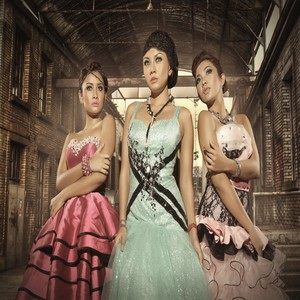 Listen to Buka Sitik Joss song with lyrics from Trio Macan