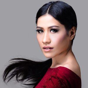收聽Sheila Abdull的Kata Hati歌詞歌曲