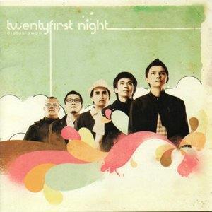 Dengarkan Cinta Mati lagu dari Twentyfirst Night dengan lirik