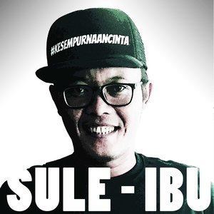 ดาวน์โหลดและฟังเพลง Ibu พร้อมเนื้อเพลงจาก Sule
