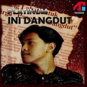 Dengarkan lagu Kugenggam Dunia nyanyian Abiem Ngesti dengan lirik