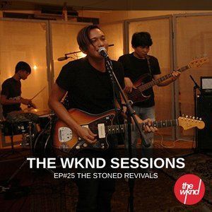 ดาวน์โหลดและฟังเพลง Lagu Cinta Psychotique พร้อมเนื้อเพลงจาก The Stoned Revivals