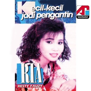 ดาวน์โหลดและฟังเพลง Ngomong Sih Boleh Aja พร้อมเนื้อเพลงจาก Ria Resty Fauzy