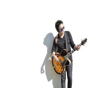 Listen to Tergila Gila song with lyrics from Magi Karenza