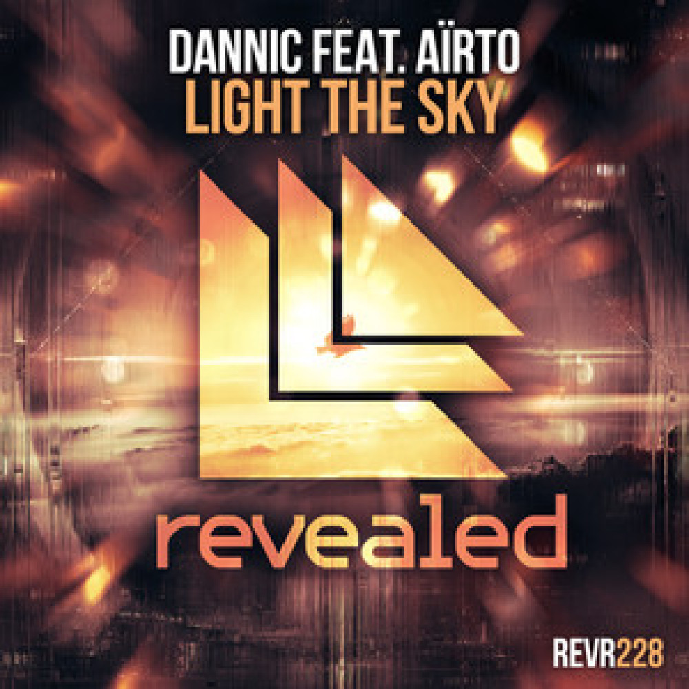 Light the Sky (Extended Mix)