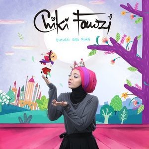 ดาวน์โหลดและฟังเพลง Bulan Di Telinga พร้อมเนื้อเพลงจาก Chiki Fawzi