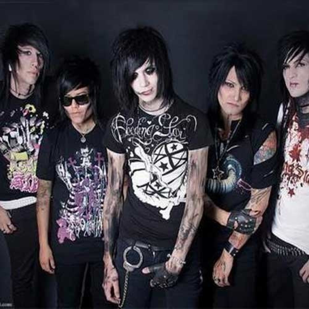 Vampires Everywhere!