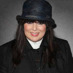 Ann Wilson ดาวน์โหลดและฟังเพลงฮิตจาก Ann Wilson