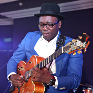 Jimmy Dludlu ดาวน์โหลดและฟังเพลงฮิตจาก Jimmy Dludlu