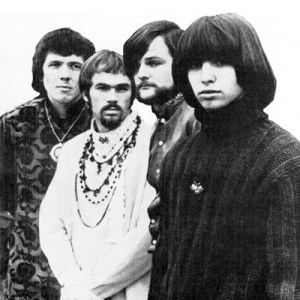 Iron Butterfly ดาวน์โหลดและฟังเพลงฮิตจาก Iron Butterfly