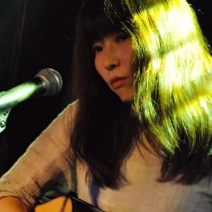 石小飞 ดาวน์โหลดและฟังเพลงฮิตจาก 石小飞