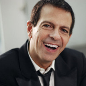 Guillermo Fernandez ดาวน์โหลดและฟังเพลงฮิตจาก Guillermo Fernandez