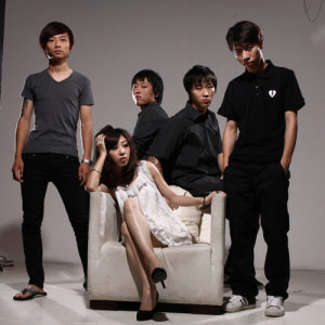 卡木堂 ดาวน์โหลดและฟังเพลงฮิตจาก 卡木堂