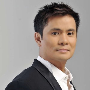 Ogie Alcasid ดาวน์โหลดและฟังเพลงฮิตจาก Ogie Alcasid