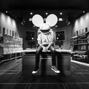 Deadmau5 ดาวน์โหลดและฟังเพลงฮิตจาก Deadmau5