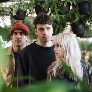 Paramore ดาวน์โหลดและฟังเพลงฮิตจาก Paramore