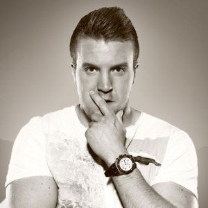John De Sohn ดาวน์โหลดและฟังเพลงฮิตจาก John De Sohn