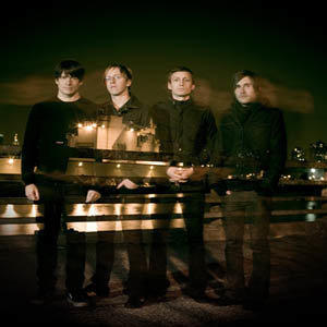 From Autumn to Ashes ดาวน์โหลดและฟังเพลงฮิตจาก From Autumn to Ashes