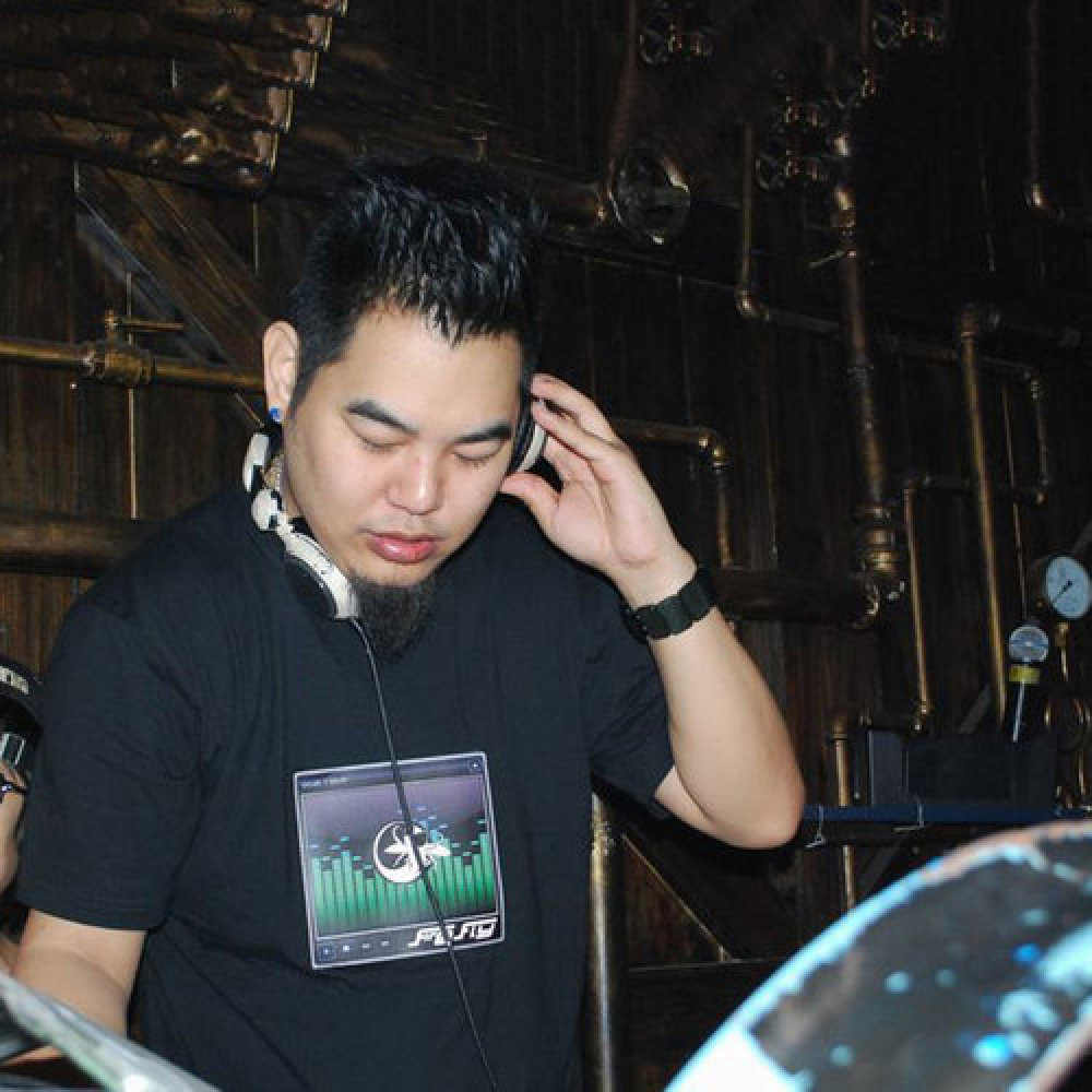Jerry Lo