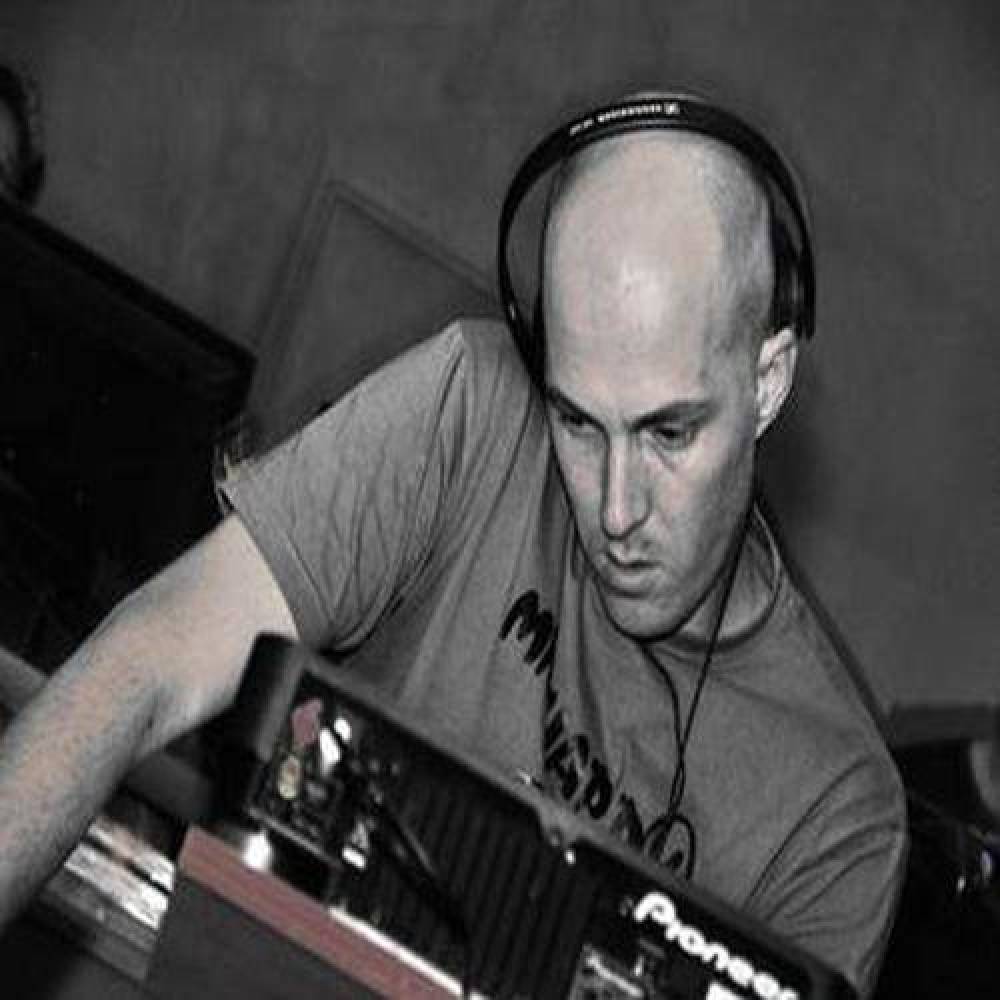 Julian Jeweil