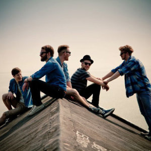 The Green Lives ดาวน์โหลดและฟังเพลงฮิตจาก The Green Lives