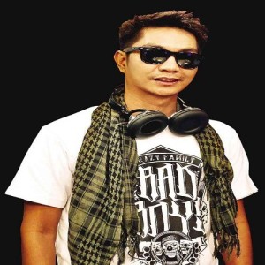 Bassilyo ดาวน์โหลดและฟังเพลงฮิตจาก Bassilyo