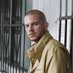 Collie Buddz ดาวน์โหลดและฟังเพลงฮิตจาก Collie Buddz