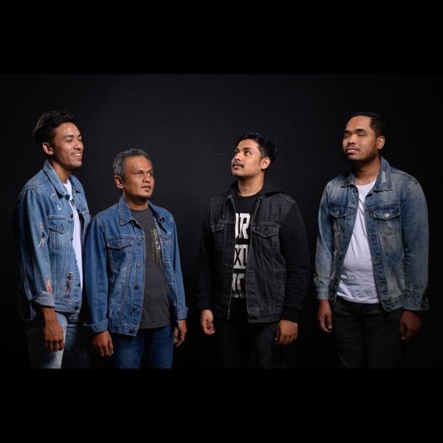 Kisah Antara Kita One Avenue Band Lirik Video Youtube