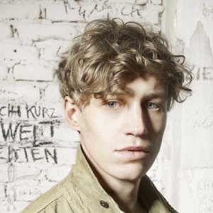 Tim Bendzko ดาวน์โหลดและฟังเพลงฮิตจาก Tim Bendzko