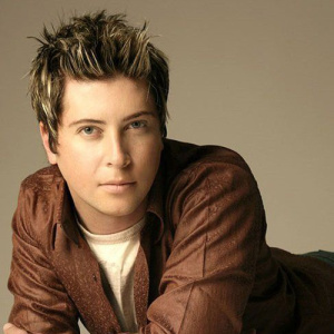 Ray Dylan ดาวน์โหลดและฟังเพลงฮิตจาก Ray Dylan