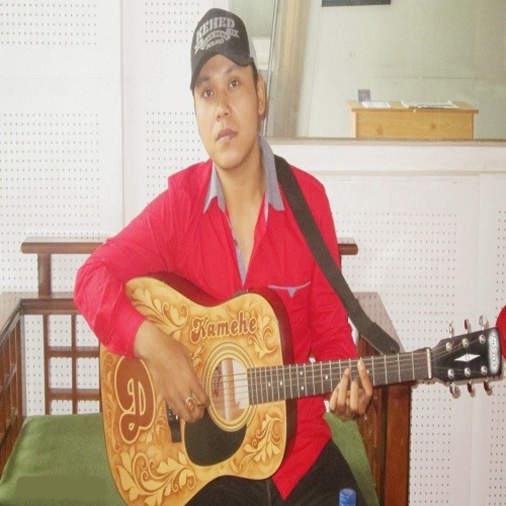 Denis Chairis