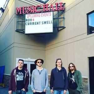 Current Swell ดาวน์โหลดและฟังเพลงฮิตจาก Current Swell