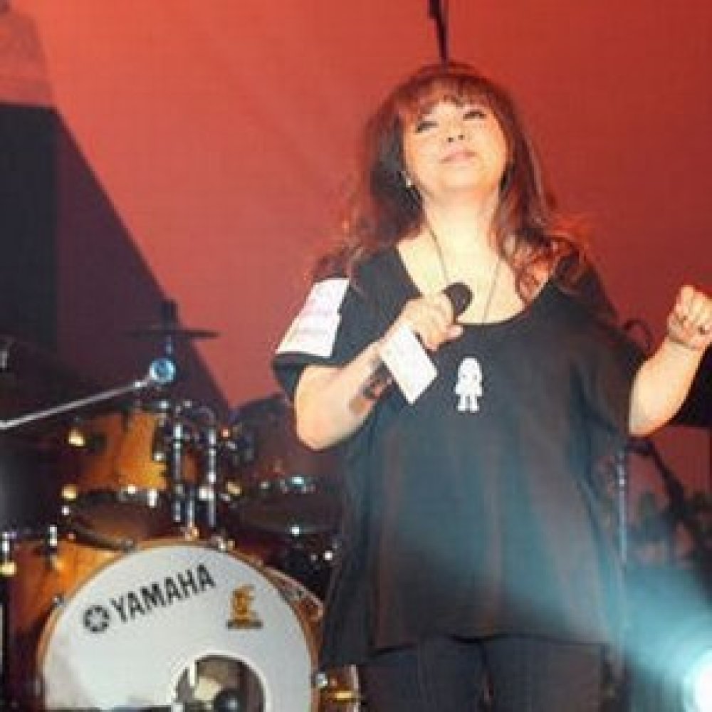 Rowena Cortes