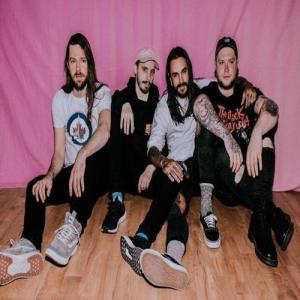 Vultures āļāļēāļ§āļāđāđāļŦāļĨāļāđāļĨāļ°āļāļąāļāđāļāļĨāļāļŪāļīāļāļāļēāļ Vultures