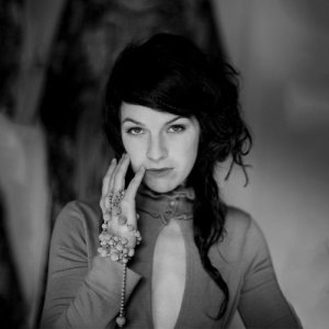 Jesca Hoop ดาวน์โหลดและฟังเพลงฮิตจาก Jesca Hoop