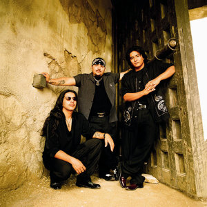 Los Lonely Boys ดาวน์โหลดและฟังเพลงฮิตจาก Los Lonely Boys
