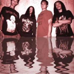 Absolute Defiance ดาวน์โหลดและฟังเพลงฮิตจาก Absolute Defiance