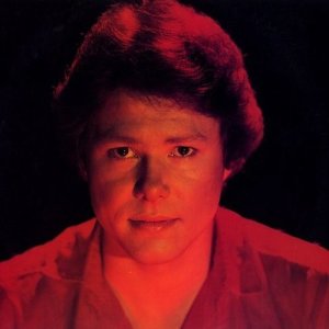 Dan Hartman ดาวน์โหลดและฟังเพลงฮิตจาก Dan Hartman