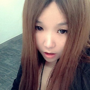 凌音 ดาวน์โหลดและฟังเพลงฮิตจาก 凌音